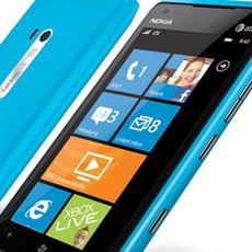 Lumia 900, Ponsel 4G LTE Pertama Nokia
