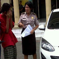 Mobil Digadaikan, Mantan Pemain Persebaya Tertipu