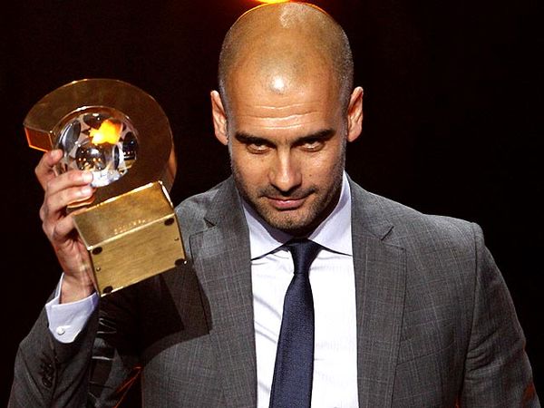 Guardiola Pelatih Terbaik Dunia