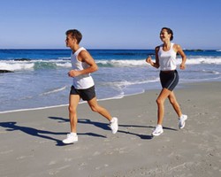 Studi: Jalan Cepat Lebih Melelahkan daripada Jogging