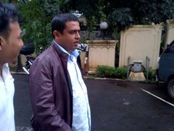 Adik Nazaruddin Nongol di Mabes Polri