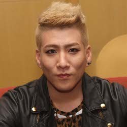 T-Max Bubar, Shin Min Chul Kesepian