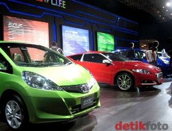 10 Pabrikan Mobil Top di 2011