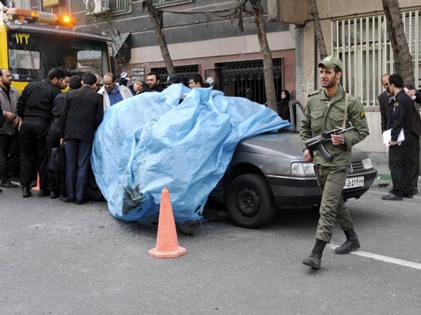 Ilmuwan Nuklir Iran Tewas Dibom