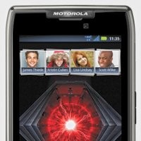 Motorola Droid Razr Maxx Usung Baterai Perkasa