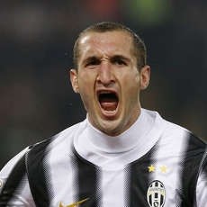 Chiellini Tak Akan Tinggalkan Juve
