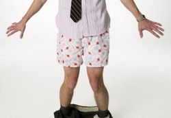 2 dari 10 Pria Lajang Malas Ganti Celana Dalam Tiap Hari