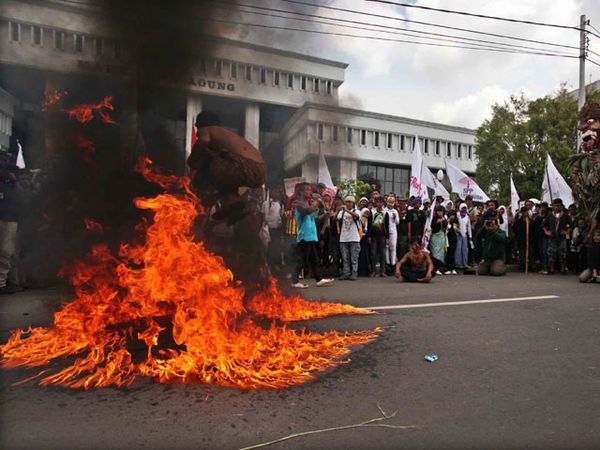 Petani dan Mahasiswa Tuntut Reformasi Agraria