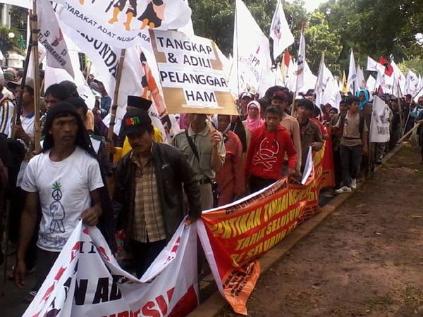 Ribuan Petani Tuntut Reformasi Agraria