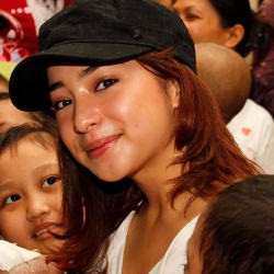 Nikita Willy Tampik Gosip Dikeluarkan dari Sekolah