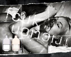 Lindsay Lohan Bercinta di Iklan Parfum Terbaru