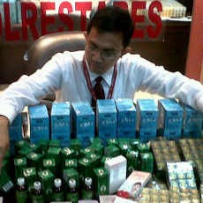 Puluhan Dus Kosmetik Tanpa Izin Edar Diamankan