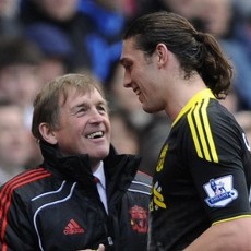 Dalglish Geram dengan Rumor Transfer Carroll