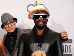 Will.I.Am Bikin Bengkel Modif