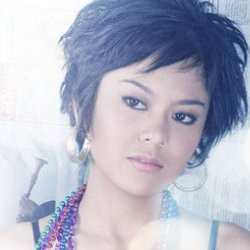 Valia Rahma Kecelakaan Ketika Dibonceng Motor