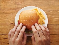 Wimpy Buat Burger Braille Khusus Tuna Netra