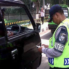 15 Menit Razia, Belasan Kendaraan Muat Barang Terjaring