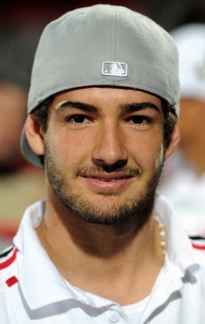 Ancelotti: Pato Tolak PSG