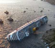 Tragedi Titanic dari Italia, Bencana Saat Makan Malam