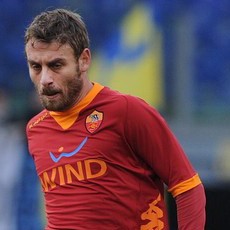 De Rossi: Soal Kontrak Baru, Tunggu Waktu yang Tepat