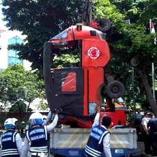 10 Bajaj Bodong di Grogol Dimusnahkan