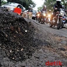 Banyak Jalan Rusak, Tapi Posko Pengaduan Justru Sepi Pelapor