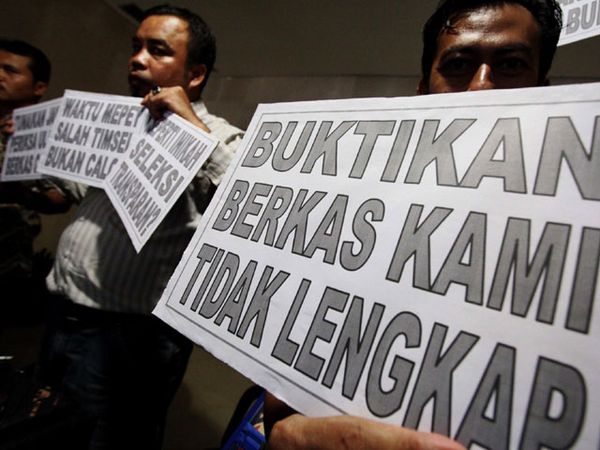 Tidak Lulus Seleksi KPU, Mereka Protes