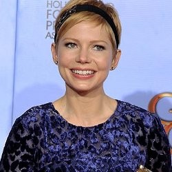 Michelle Williams Bangga Raih Golden Globe yang Sama dengan Marilyn Monroe