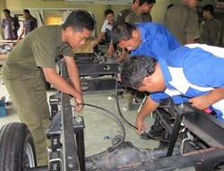 Esemka Uji Emisi Pekan Depan