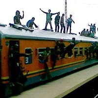 Antisipasi Kerusuhan Suporter, Bonek Diturunkan di Mojokerto