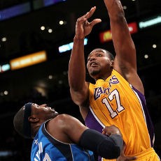 Grizzlies Hentikan Bulls, Lakers Taklukkan Mavs