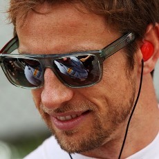 Button Pertama Cicipi MP4-27