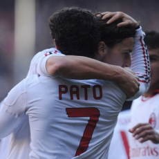 Milan Tunggu Kekompakan Pato-Ibra