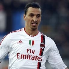 Ibra Ingin Pensiun di Milan