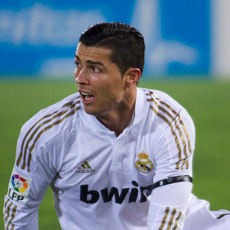 Ronaldo Cuma Butuh Dimanja