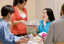 Punya Istri Pandai Bergaul Bikin Lelaki Rentan Impotensi