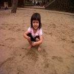 Rim Amine, 3,7 Tahun; Perempuan; f