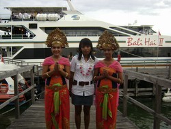 Sunset By The Sea,moment tak terlupakan di Bali Hai Cruise