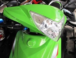 Motor Anyar Terjepret Kamera