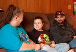 Anak Autis Dimasukkan dalam Ransel Sebagai Hukuman di Sekolah