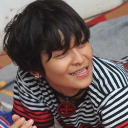 Mitha The Virgin Ingin Panjangkan Rambutnya