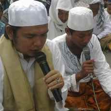 Ratusan Santri se Kabupaten Bangkalan Tuntut Bubarkan BPWS