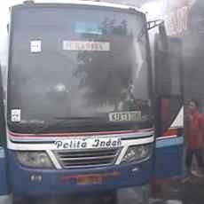 Konsleting, Mesin Bus Pelita Indah Terbakar