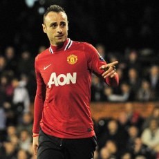 Leverkusen Tidak Mengejar Berbatov