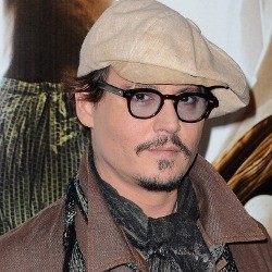 Johnny Depp Jadi Aktor Terbaik AS untuk Kedua Kalinya