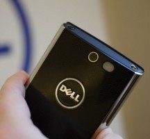 Fokus di PC, Dell Kesampingkan Bisnis Ponsel
