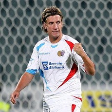 Milan Kembali Melirik Lopez