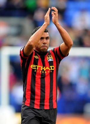 Inter Kini Berduel dengan PSG untuk Tevez