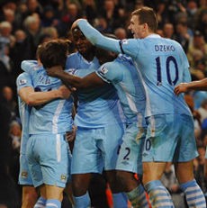 Curhat Yaya Toure ke Istri: Sulit Jauh dari City Saat Ini