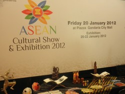 Lebih Dekat dengan ASEAN di ASEAN Cultural Show 2012